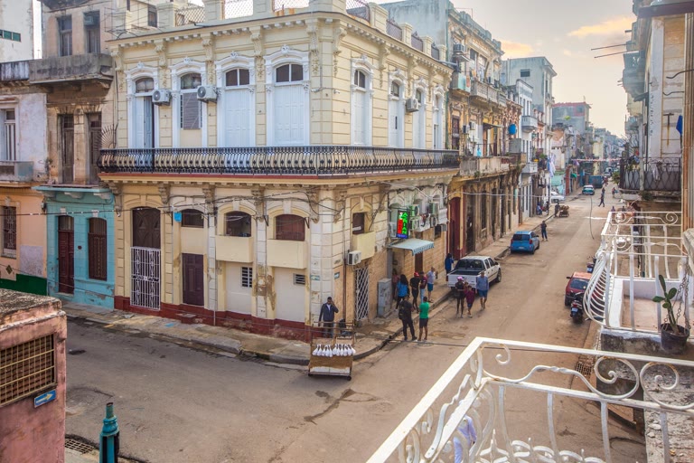 La Habana Vieja cerca de Refugio 204 — dónde alojarse en Cuba